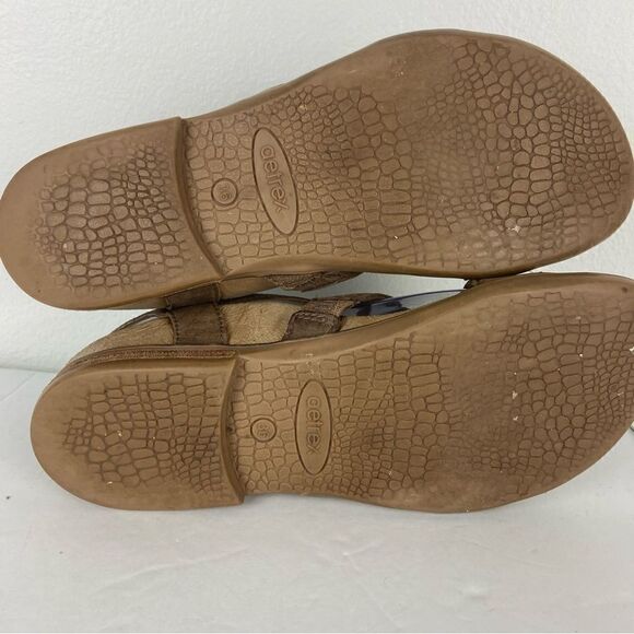 Aetrex Women’s Gladiator Sandals Comfort Brown Leather Embellished Size 36/ 6 - Picture 4 of 16
